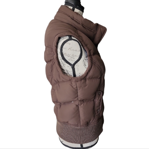 Hollister Down Puffer Jacket Vest - Picture 4 of 9